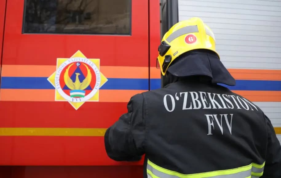 Toshkent viloyatida ombor yonib ketdi