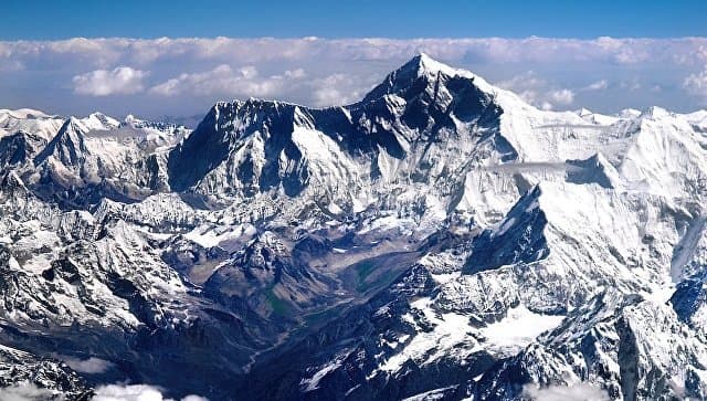 Everestda 3 alpinist halok bo‘ldi, bir nafari bedarak yo‘qoldi