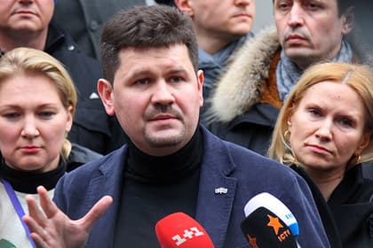 Kiyevdagilar prankerning Poroshenko bilan suhbatini gibrid urushining bir qismi sifatida baholashdi
