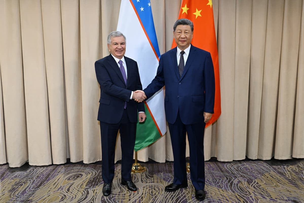 Shavkat Mirziyoyev Bishkekda Si Jinping bilan uchrashdi
