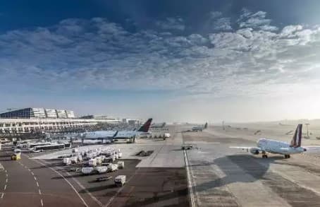 Germaniya aeroportlaridan birida terror tahdidi tufayli yo‘lovchilar evakuatsiya qilindi