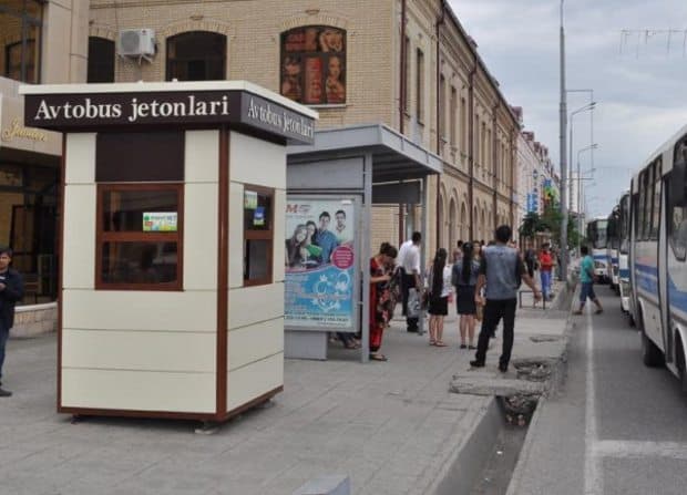 Buxorodagi avtobuslarda ham to‘lovlar jyetonlar orqali amalga oshiriladi