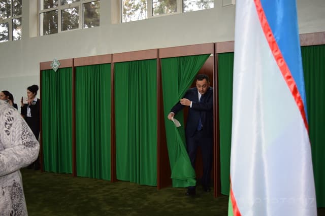 Prezidentlikka nomzodlarning barchasi saylovda ovoz berib bo‘ldi