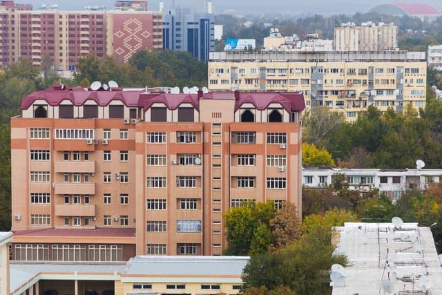 O‘zbekiston hukumati fuqarolarga Toshkentdan uy sotib olishga ruxsat berishni muhokama qiladi