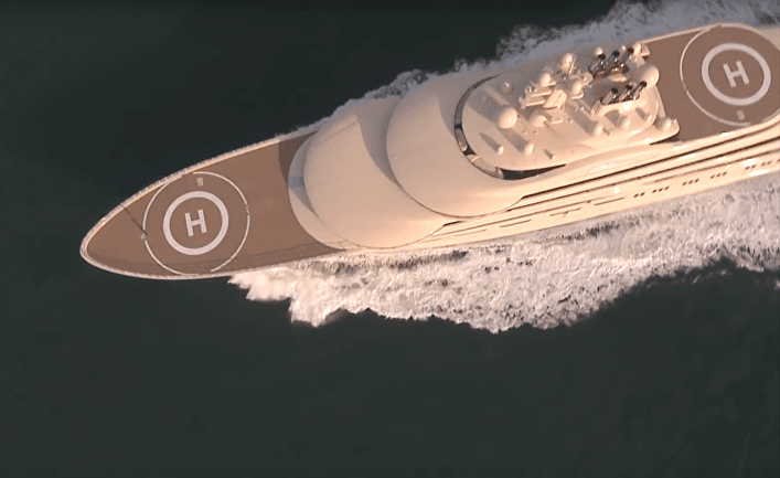 Alisher Usmonovning “Dilbar”i ilk marotaba dengizga chiqarildi