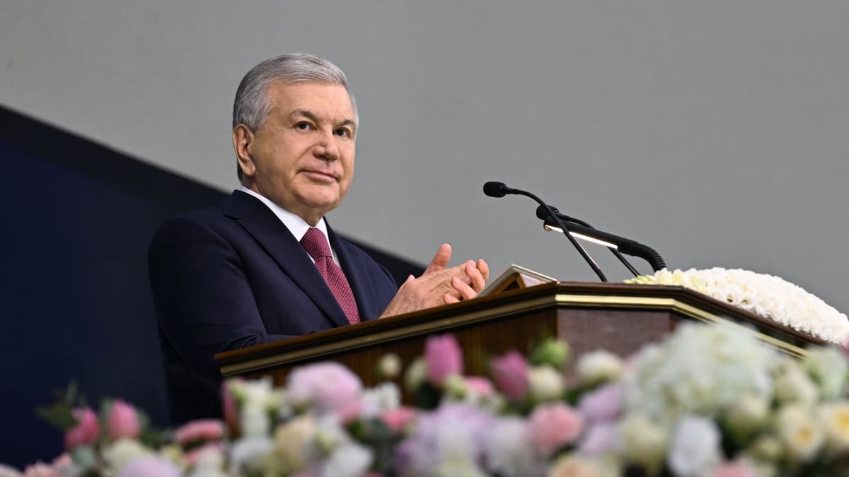 Шавкат Мирзиёев Президент Олимпиадасининг очилиш маросимида иштирок этди