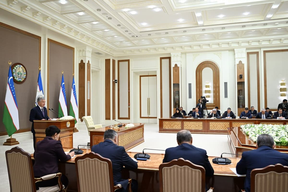 Kim nima bilan bandligini na elektr tarmog‘i, na gaz ta’minoti rahbari biladi - Prezident