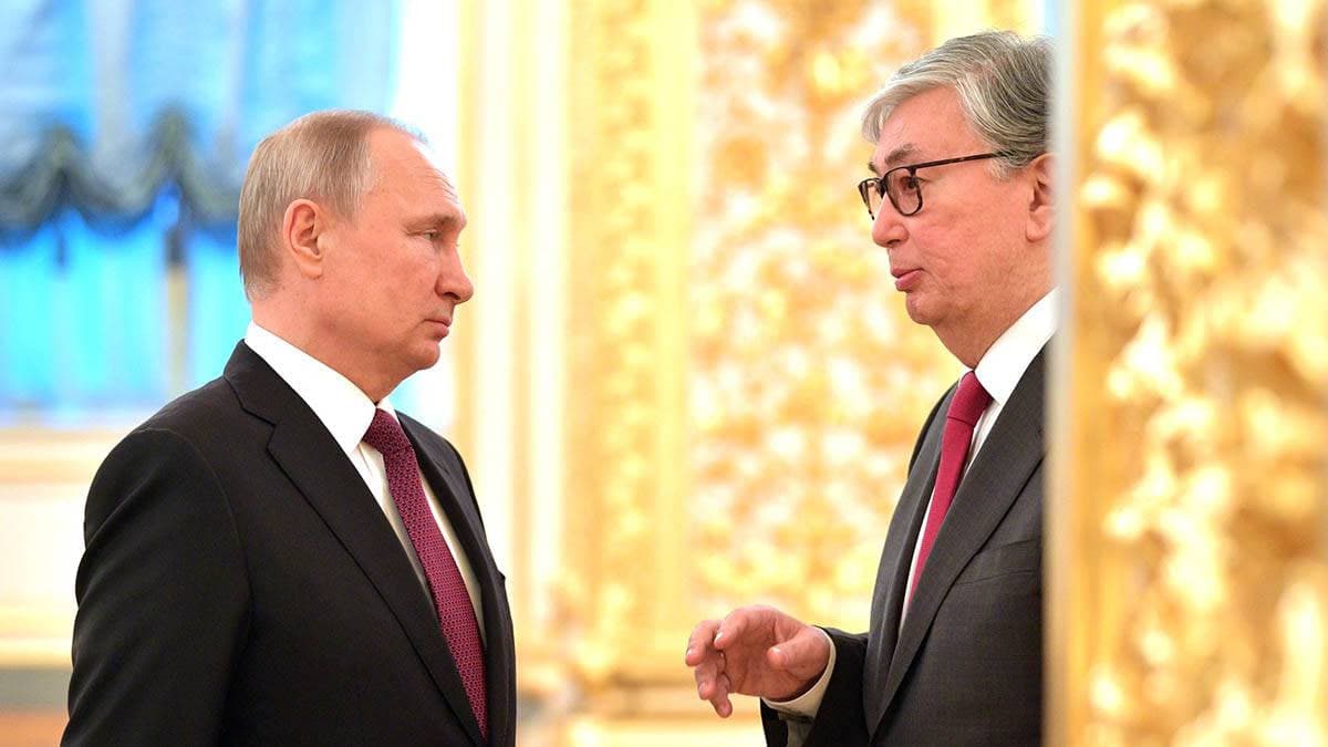 “Bu tushunarsiz urush” – To‘qayev Rossiya-Ukraina mojarosini “muzlatish”ni taklif qildi
