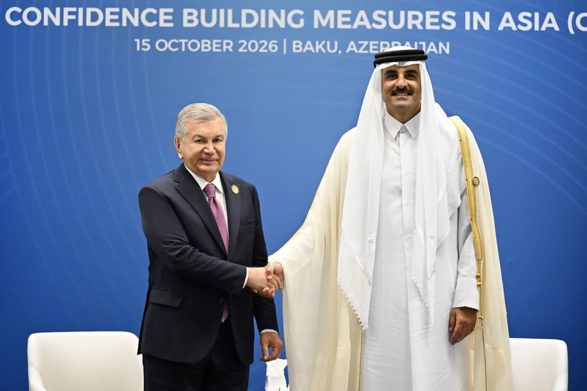 Shavkat Mirziyoyev meets Qatar’s emir in Baku to discuss expanding bilateral cooperation