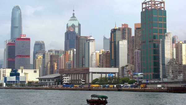 Hongkongda noqonuniy bukmekerlik qilganlar ushlandi
