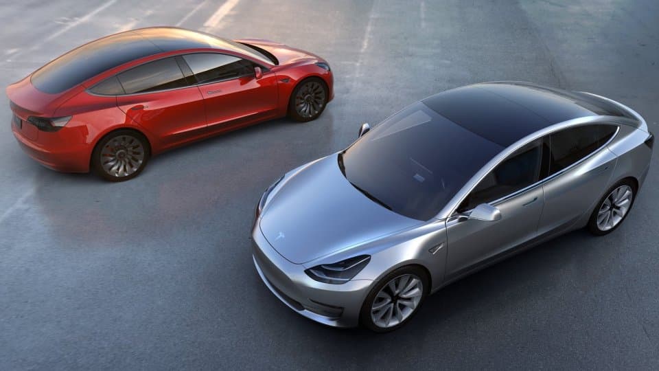 Tesla 2018 yilda kichik krossoverini ishlab chiqadi