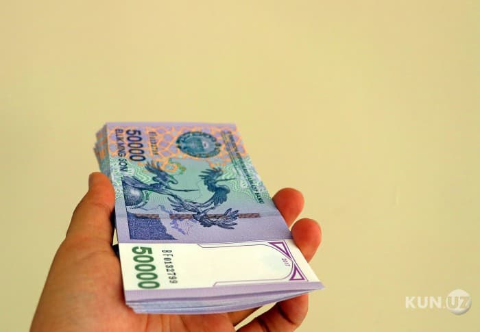 Erkin konvertatsiya ochilganidan buyon bank shoxobchalarida qancha mablag‘ almashtirilgani ma'lum qilindi