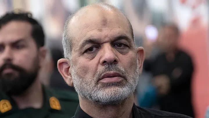 Eron rahbari harbiy qo‘mondonlar tarkibida o‘zgarishlar qildi