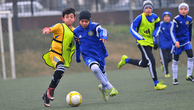 O‘zbekistonda futbolchilarning yoshini kichraytirish holati aniqlandi, mas'ullar butun umrga futboldan chetlatildi