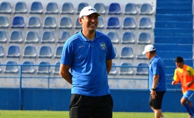 Ilhom Mo‘minjonov «Navbahor» bilan 2 yillik shartnoma tuzdi