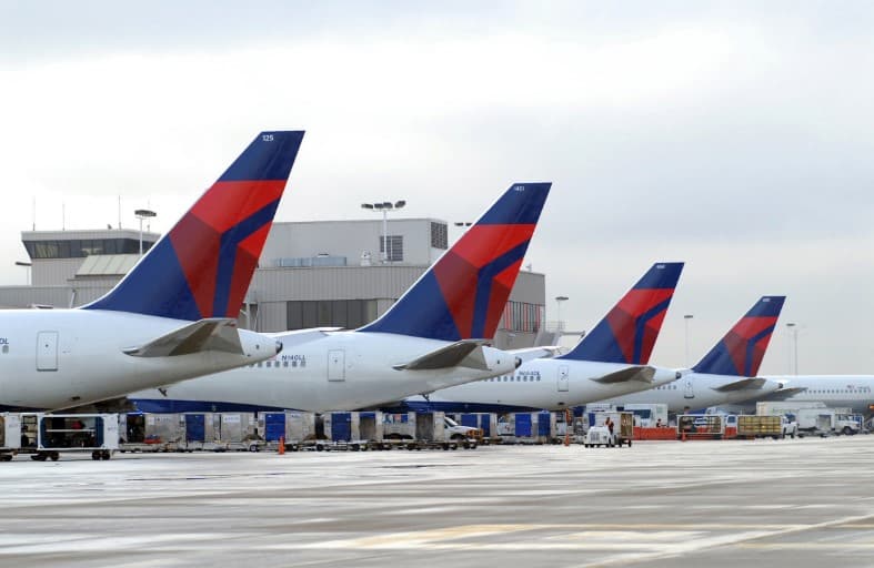 Delta Airlines 9 avgustdagi deyarli 250ta reysni bekor qildi
