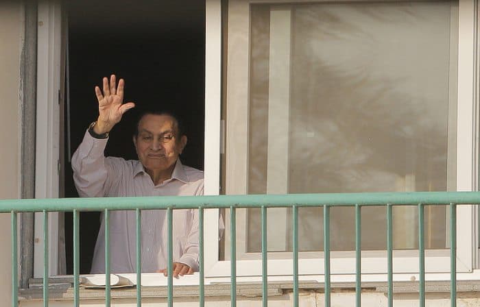 Misr sudi Husni Muborakni oqladi