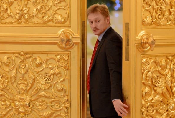 Peskov: Kreml Tramp ishlariga baho bermaydi