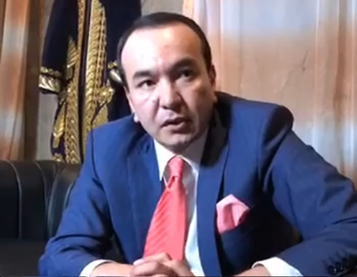 Ozodbek Nazarbekov aholi uchun qo‘p qavatli uy qurayotgani rostmi?