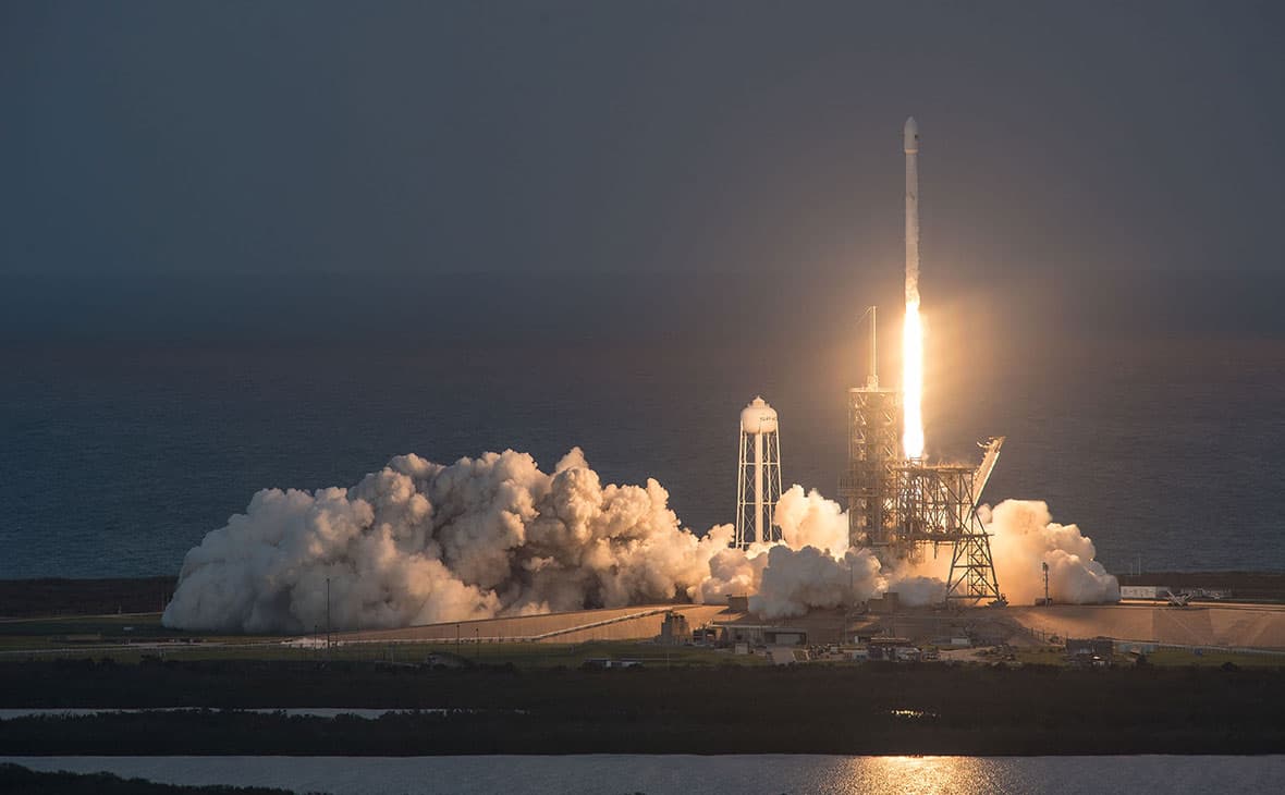Falcon 9 raketasining yangi dvigateli sinov vaqtida portlab ketgani ma'lum bo‘ldi