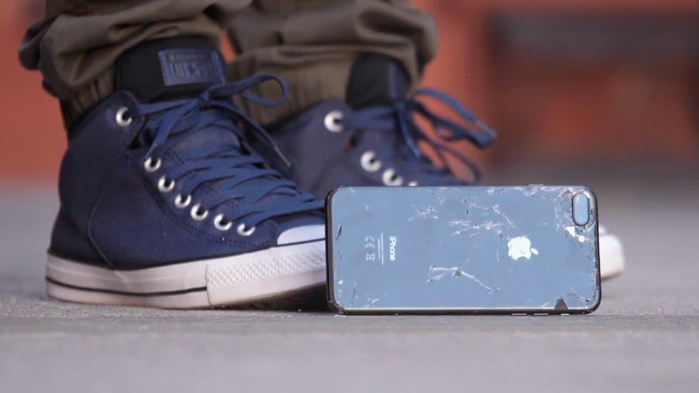iPhone 8 drop-testlari qanday natija ko‘rsatdi?