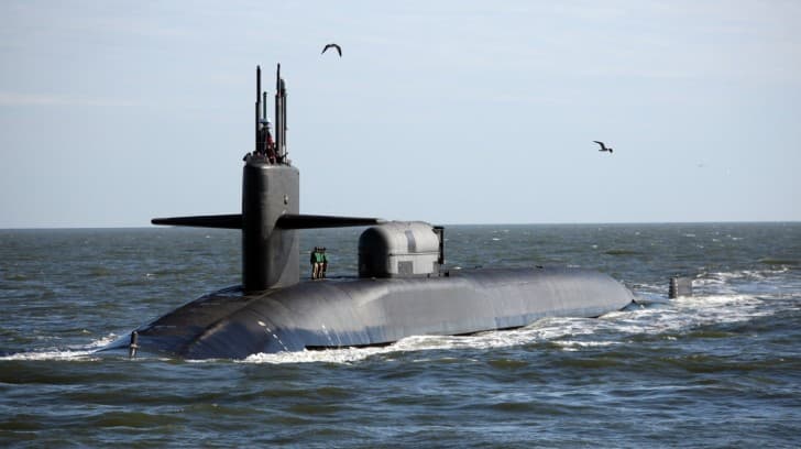 "Ohayo" submarinasi Janubiy Koreyaning Pusan portiga kirdi