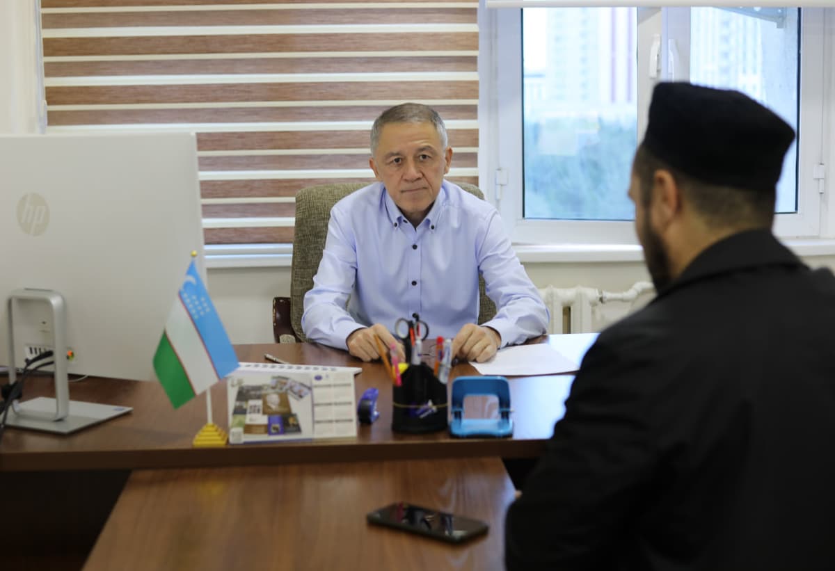Farg‘onada ma’muriy qamoqqa olingan shaxs 2,5 kv/m’dan ham kichik kamerada saqlanayotganligi aniqlandi