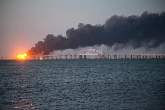 Simonyan nemis harbiylarining Ukrainaga Taurus raketalarini yetkazish va Qrim ko‘prigiga zarba muhokama qilingan suhbatini e’lon qildi