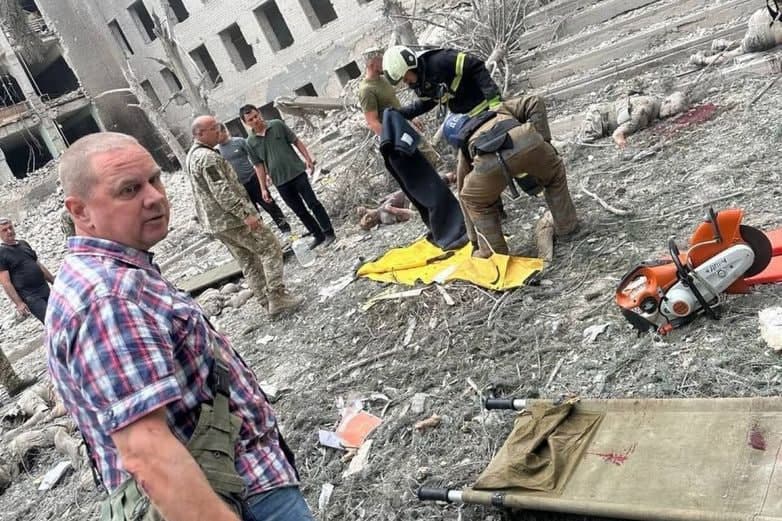 RF armiyasi Poltavaga vayronkor zarba yo‘lladi. 50 dan ortiq kishi halok bo‘lgan