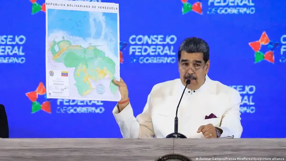 Maduro Gayananing bir qismini anneksiya qilish haqidagi farmonlarni imzoladi