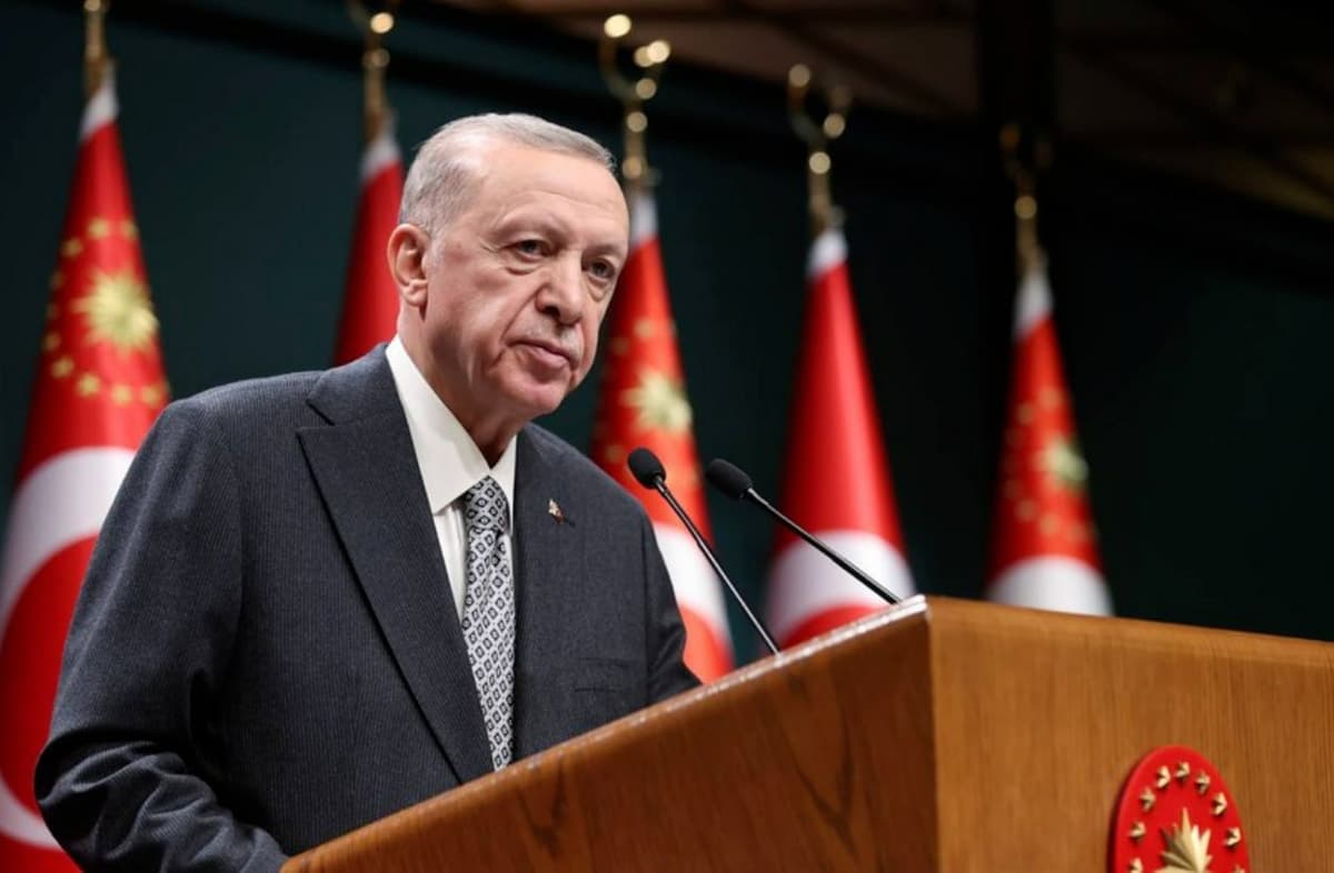 Anqaradagi terakt qurbonlari soni besh kishiga yetdi. Erdo‘g‘an Qozonga tashrifini yakunlamoqda