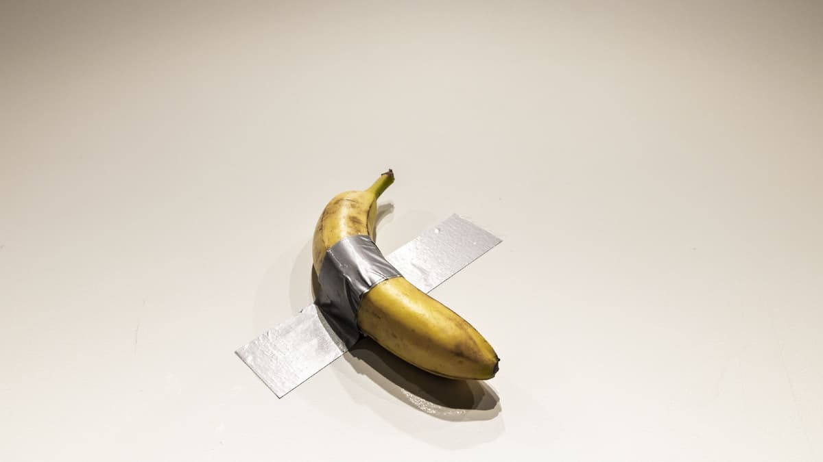 Devorga skotchlangan “banan” 6,2 mln dollarga sotildi