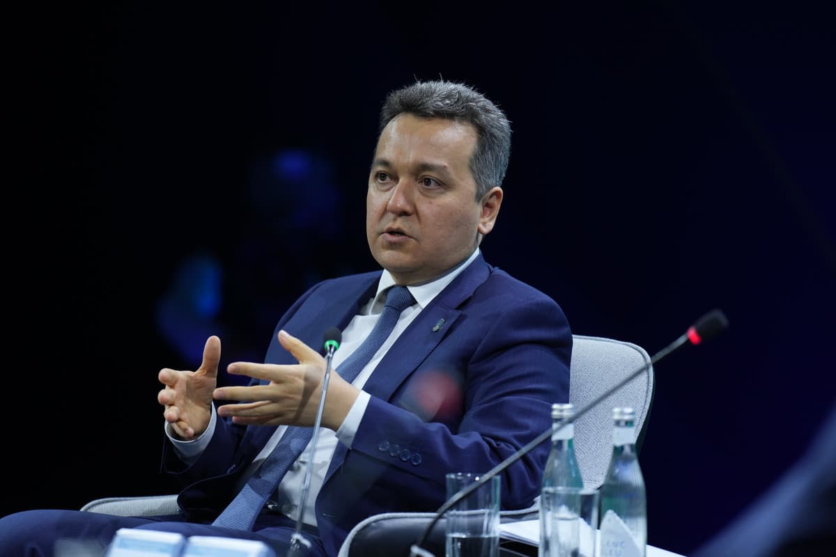 “Ko‘proq ingliz tilida kontent qiling” – Sherzod Shermatov o‘zbek yutuberlariga ko‘proq daromad olish uchun tavsiya berdi
