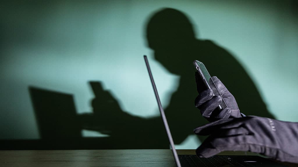 Toshkentda o‘zganing plastik kartasidan 110 mln so‘m o‘g‘irlagan shaxs ushlandi