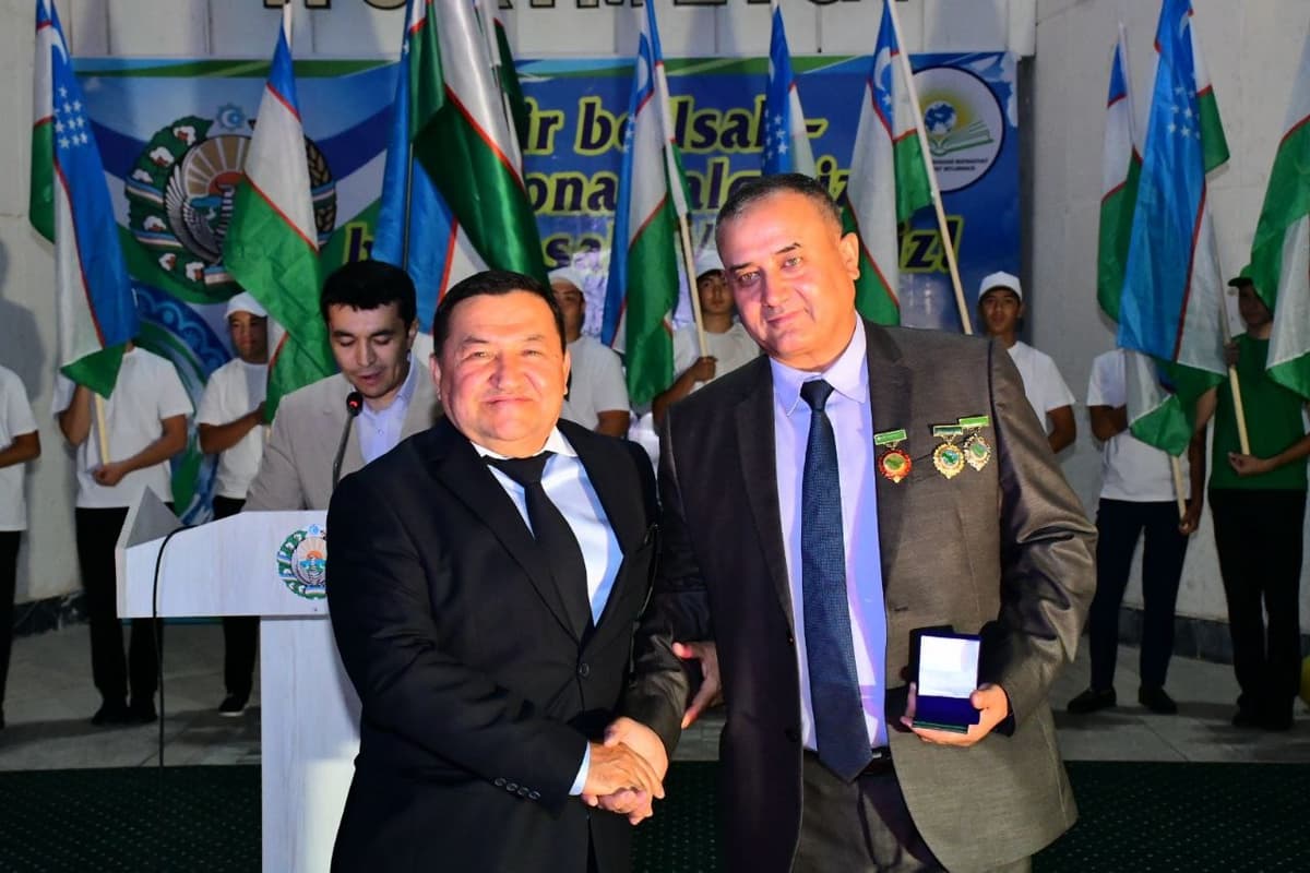 Mustaqillik bayrami Navoiy kon-metallurgiya kombinatida keng nishonlandi