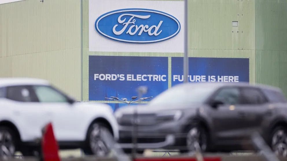 Ford kompaniyasi Germaniyada salkam 3 mingta ish o‘rnini qisqartiradi