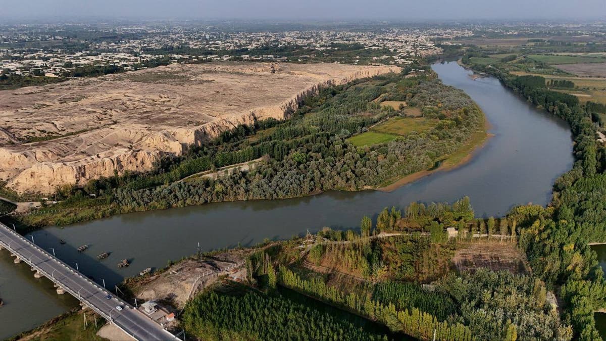 National Geographic снимет фильм о редких находках на раскопках в Ахсикенте