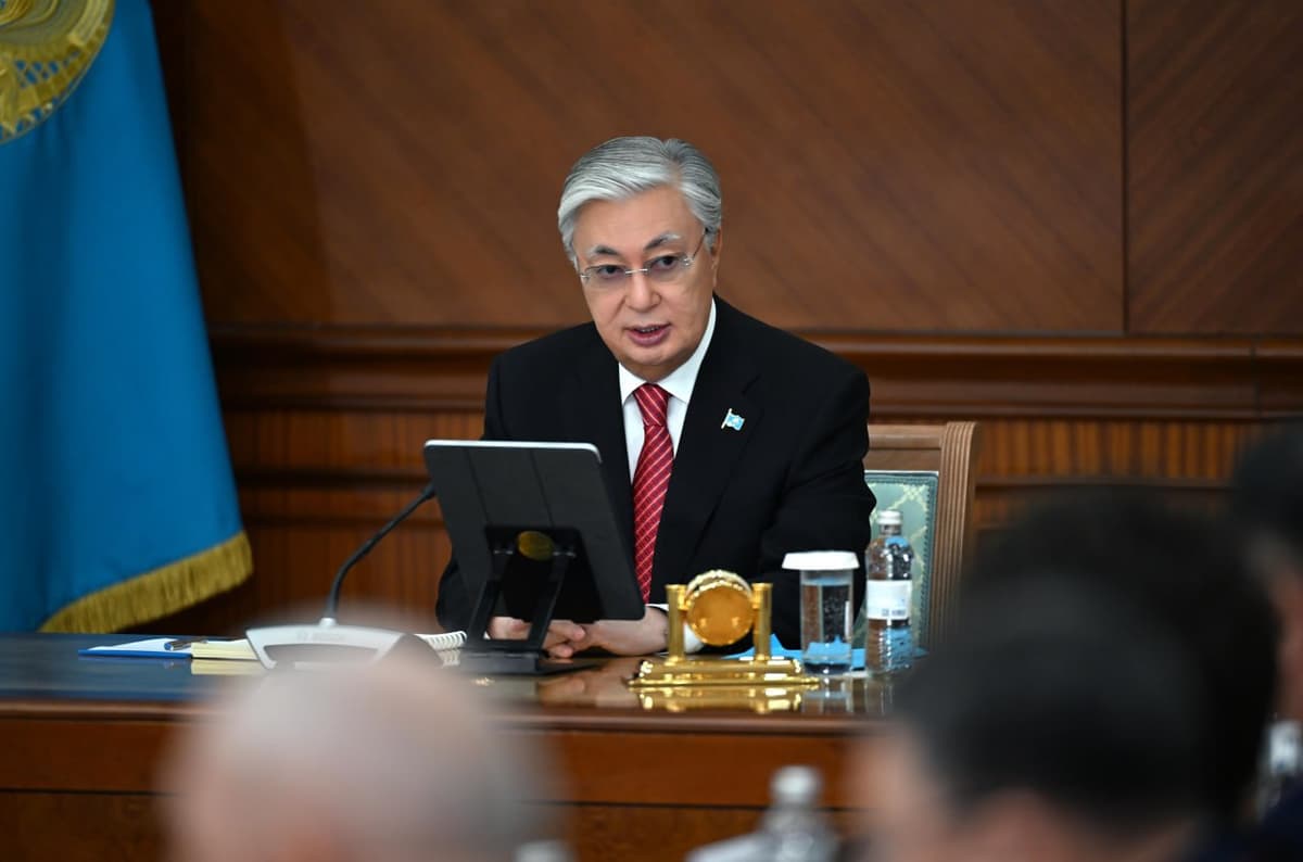 To‘qayev: Davlat rahbari – yollanma davlat boshqaruvchisi, «Tangrining soyasi» emas