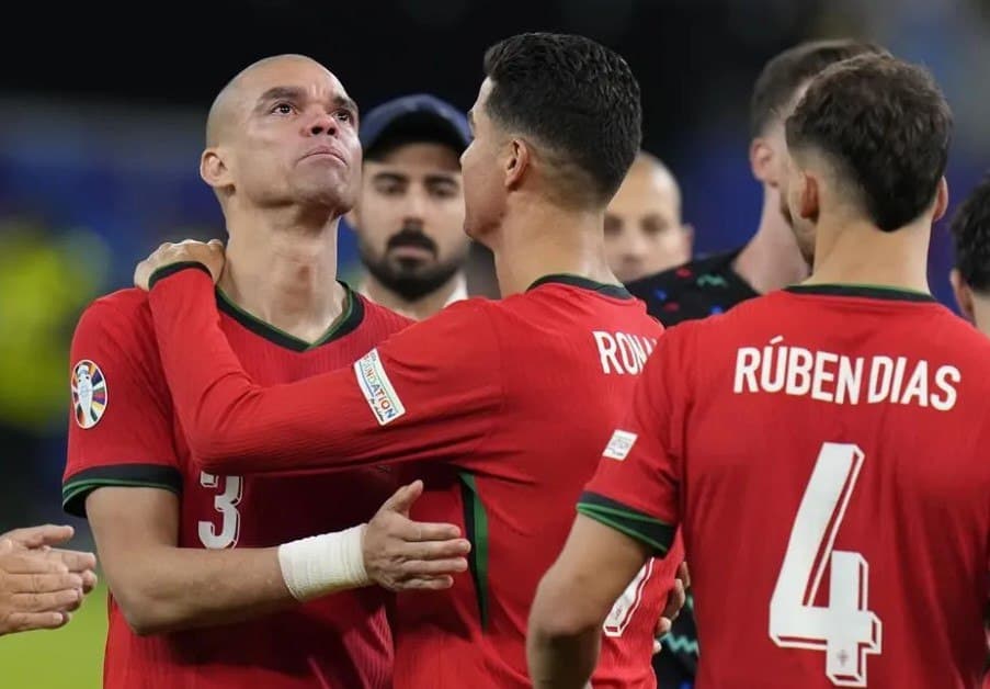 Pepe 41 yoshda futbolchilik faoliyatini yakunladi