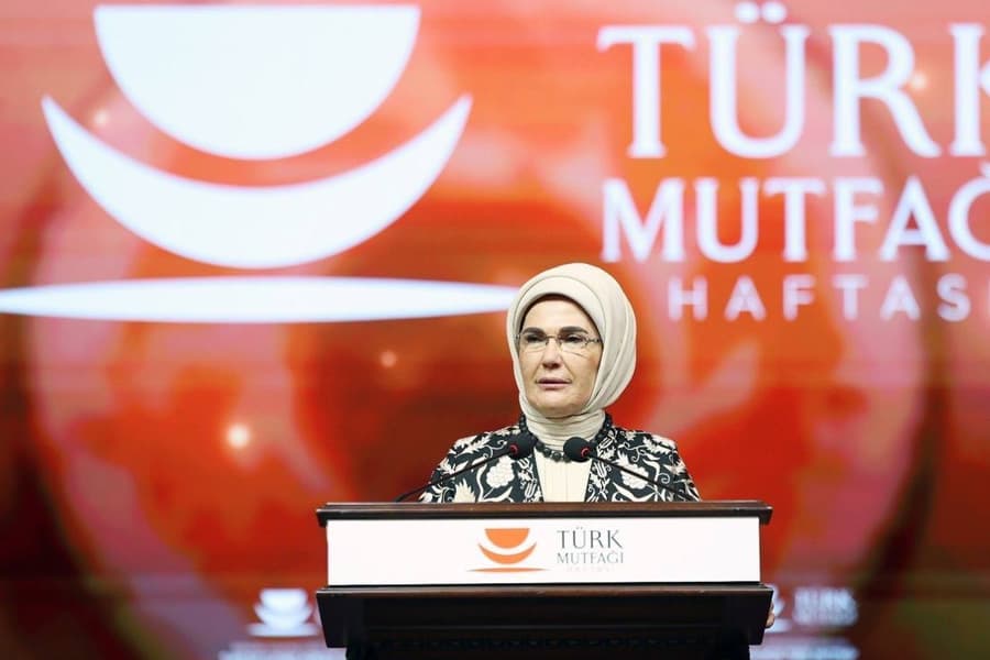 Anqarada «Asrlar ta’mlari uchrashuvi: Yetti mintaqada turk oshxonasi» ko‘rgazmasi ochildi - fotolar