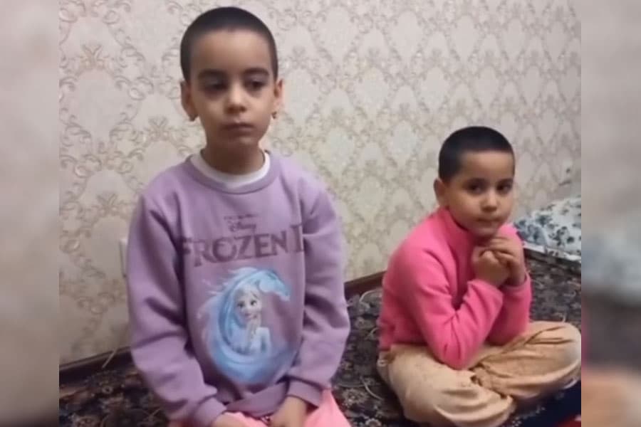 O‘zbekistonlik ayolning ikki bolasi Rossiyada qarovsiz qolgani aytilmoqda