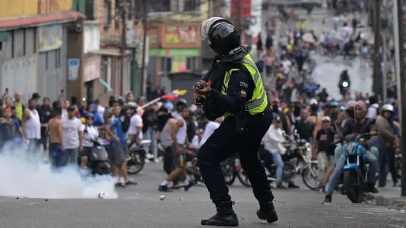 Venesuela AQShni mamlakatda davlat to‘ntarishiga tayyorgarlik ko‘rayotganlikda aybladi