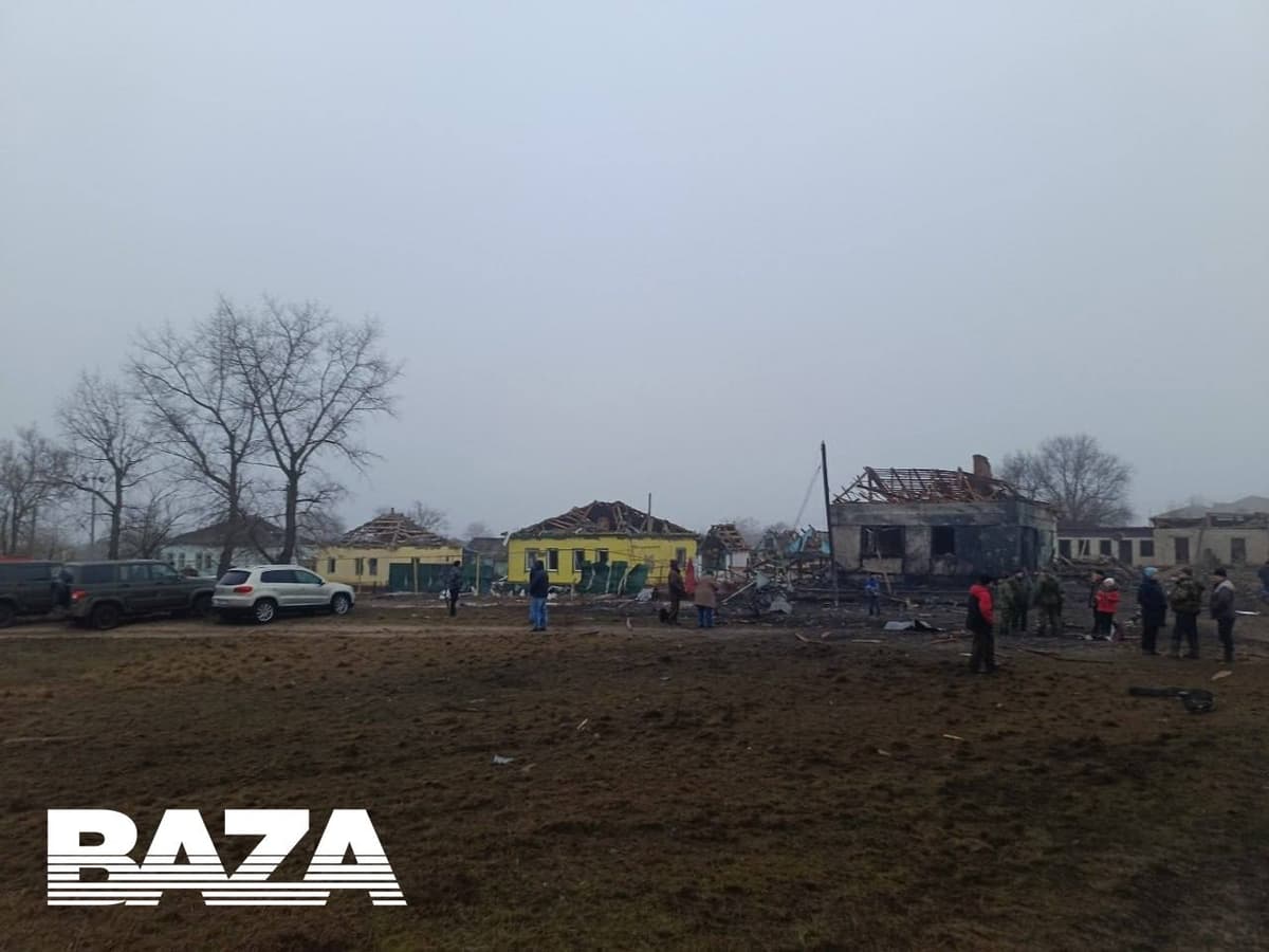 Rossiya samolyoti Voronej oblasti ustida o‘q-dorilarni tashlab yubordi