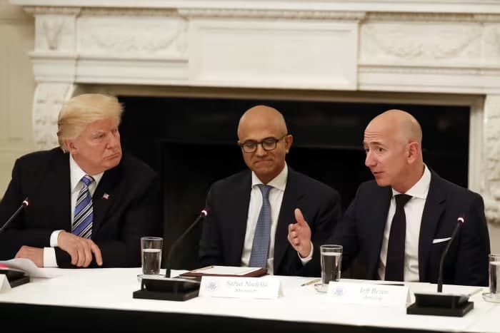 Amazon ham Trampning inauguratsiyasi uchun 1 mln dollar xayriya qiladi
