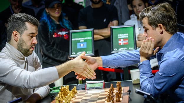 Nepomnyashchiy va Karlsen blits bo‘yicha JChda g‘alabani bo‘lishib oldi