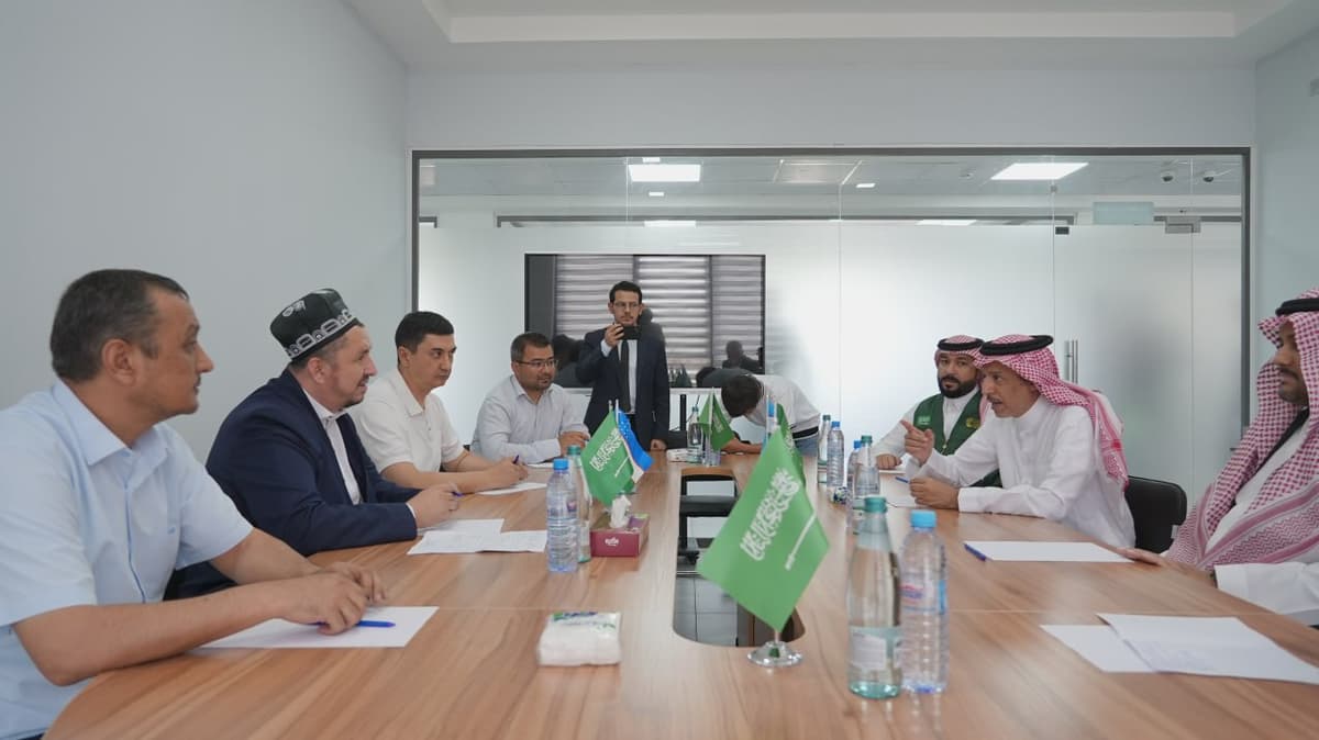 Saudiya Arabistoni O‘zbekistonga 25 tonna xurmo hadya qildi