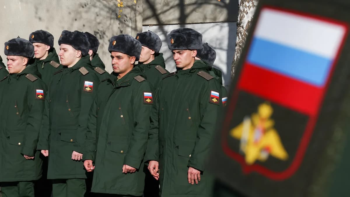 Rossiya yangi fuqarolar uchun harbiy xizmat muddatini oshirmoqchi
