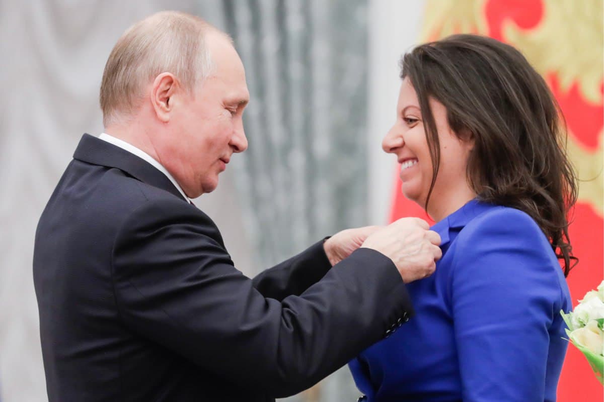 Putin targ‘ibotchi Simonyanni oltinchi orden bilan mukofotladi