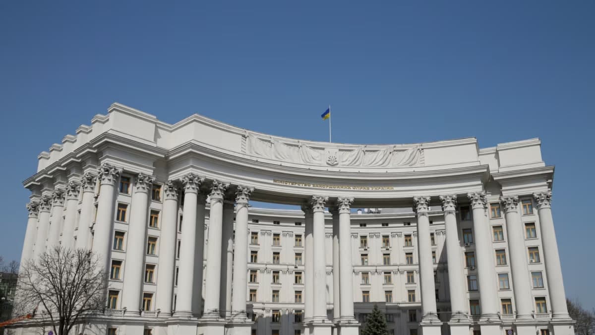 Kiyev Bernni XXR «tinchlik tashabbusini» qo‘llab-quvvatlagani uchun tanqid qildi