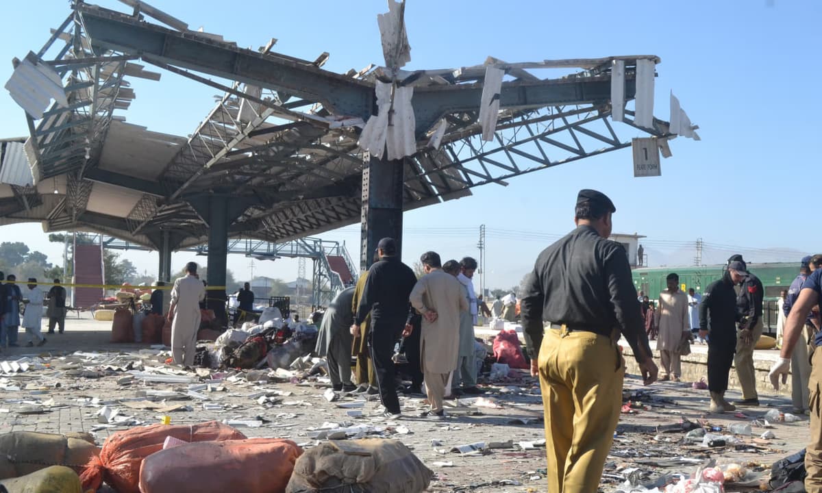 Pokistondagi stansiyada terakt: 24 kishi halok bo‘ldi